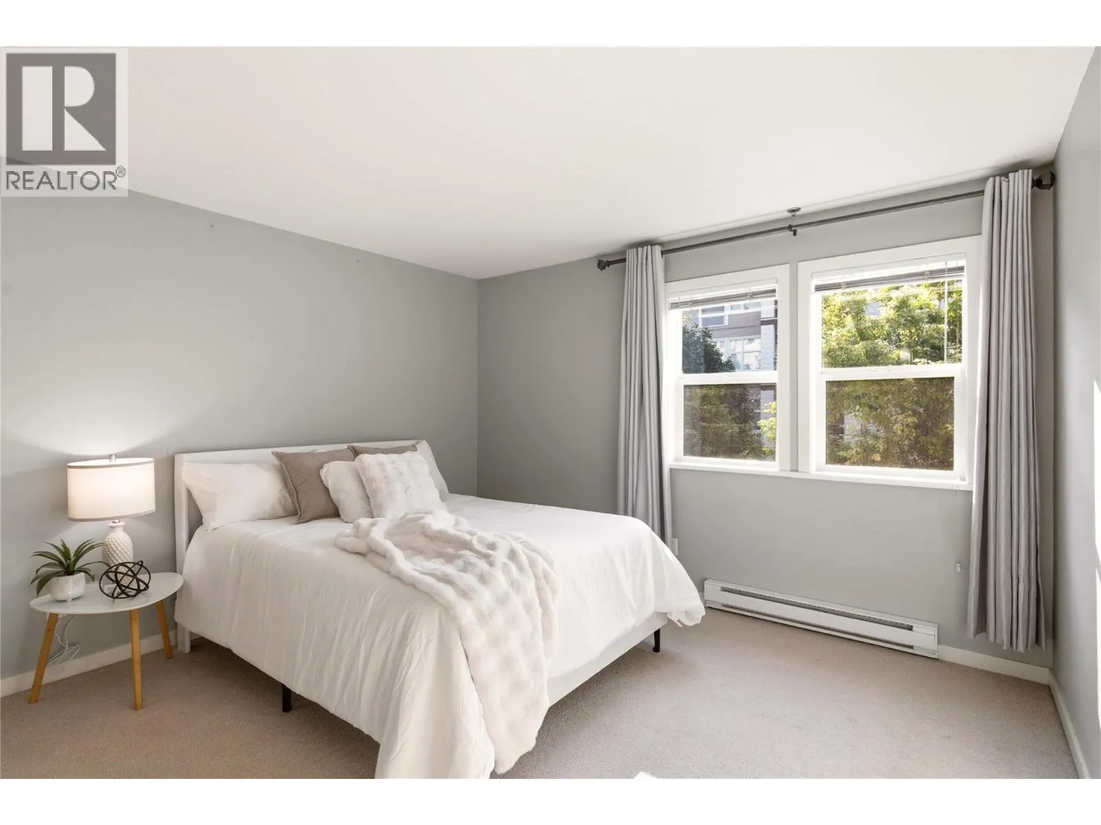 563 Yates Road Unit# 215