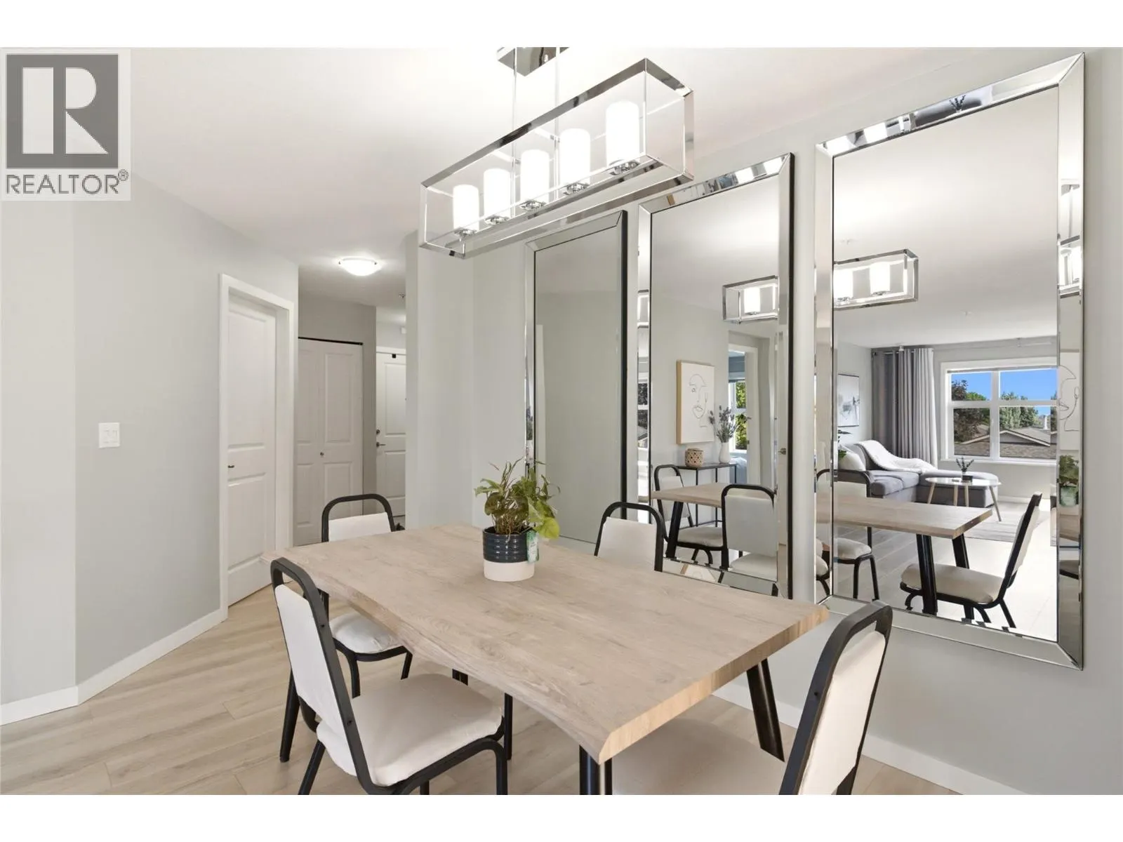 563 Yates Road Unit# 215