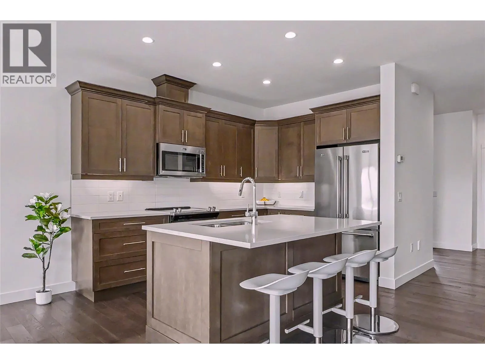 3075 Vint Road Unit# 115