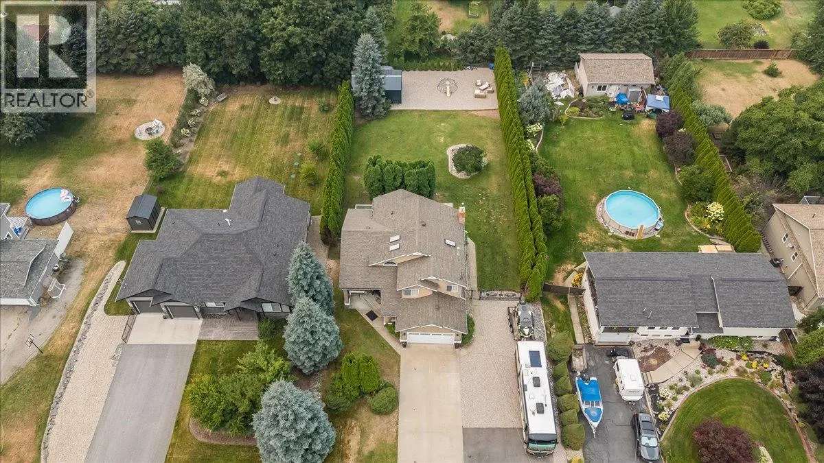 1021 BRIDGEVIEW Crescent