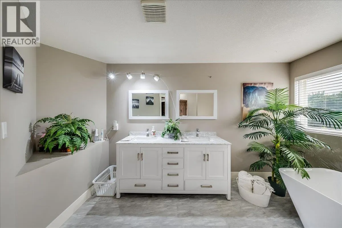 1021 BRIDGEVIEW Crescent