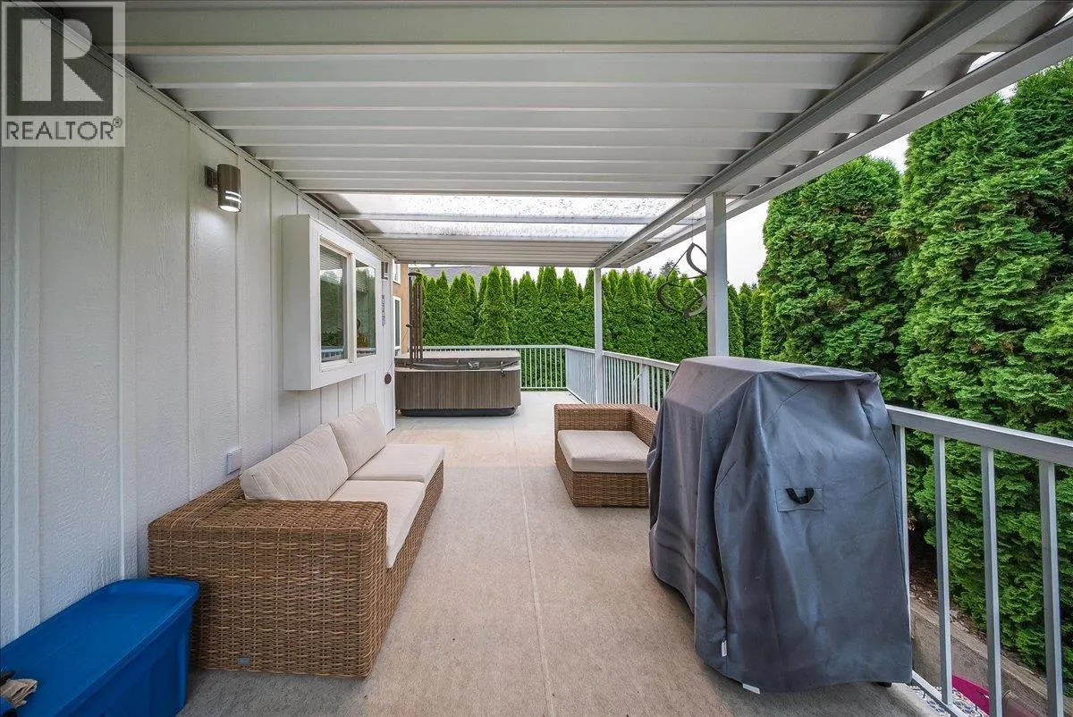 1021 BRIDGEVIEW Crescent