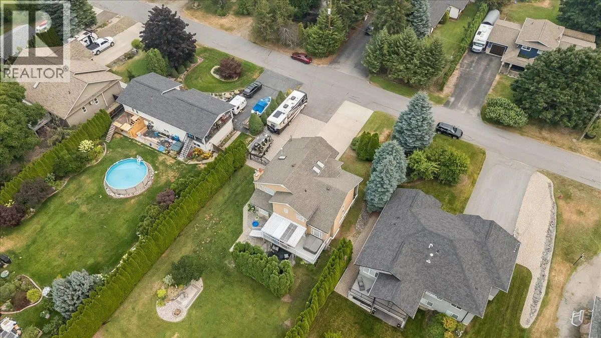 1021 BRIDGEVIEW Crescent
