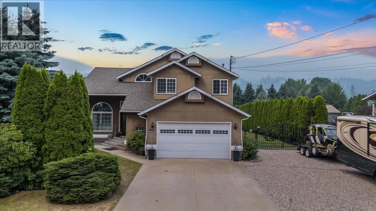 1021 BRIDGEVIEW Crescent