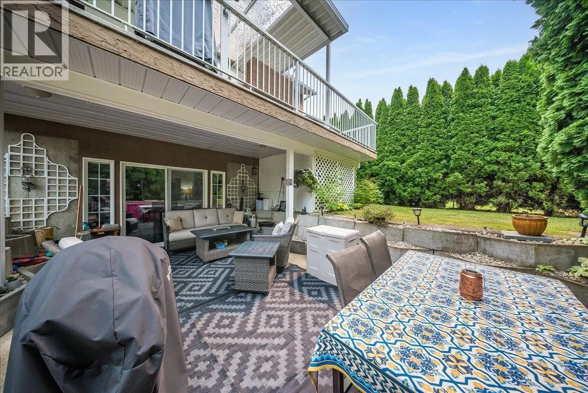 1021 BRIDGEVIEW Crescent