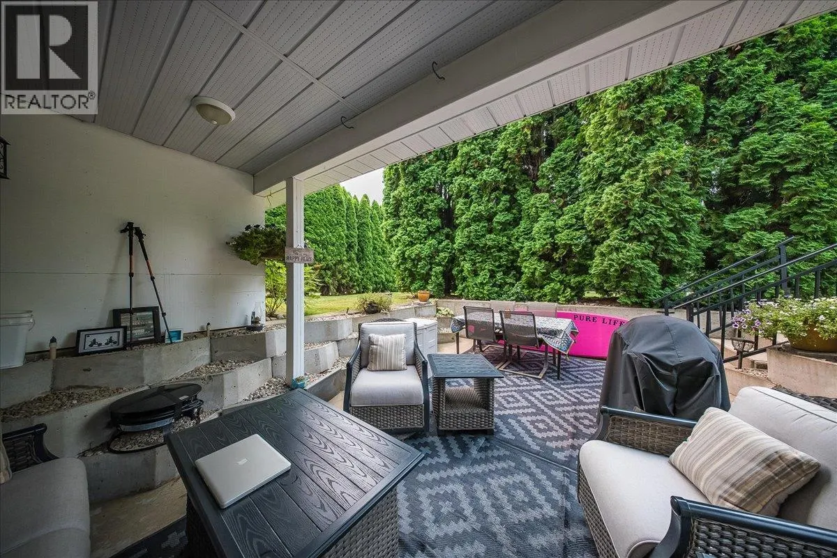 1021 BRIDGEVIEW Crescent