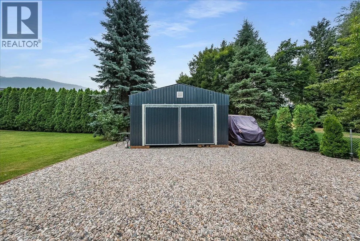1021 BRIDGEVIEW Crescent
