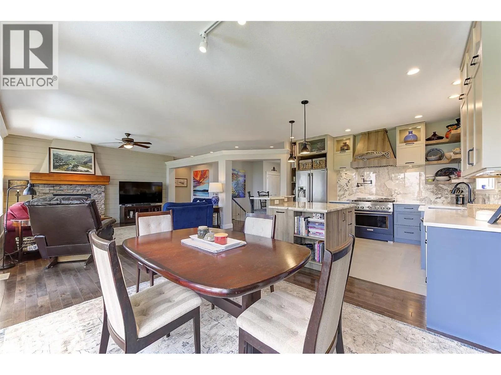 2233 Quail Run Drive