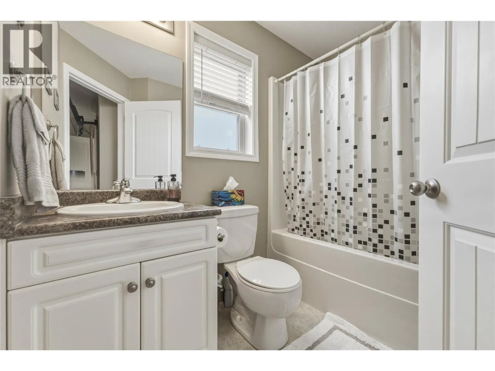 4407 20th Street Unit# 4