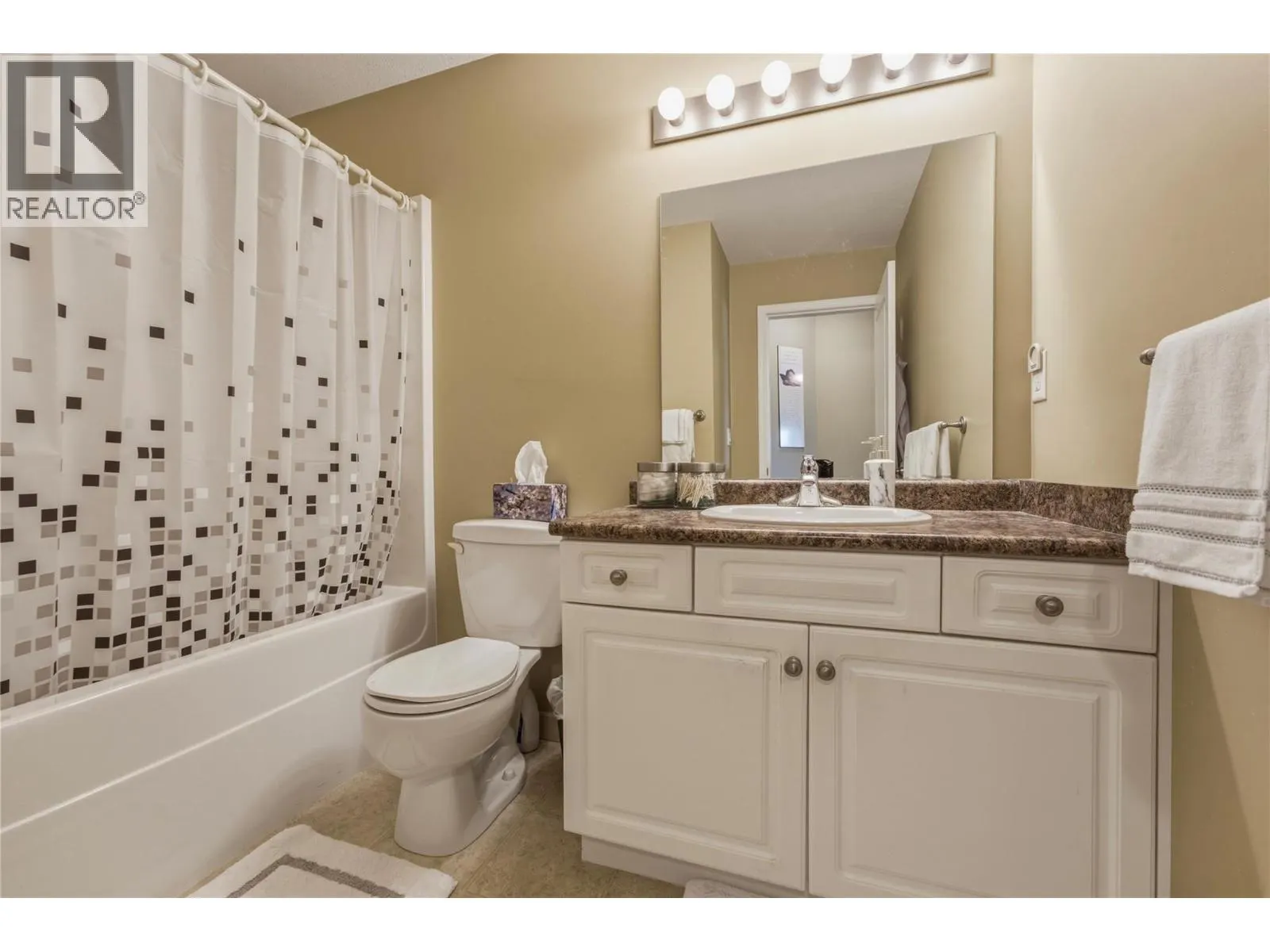 4407 20th Street Unit# 4