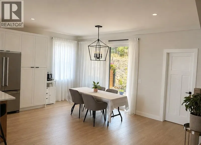 1839 Grey Owl Court