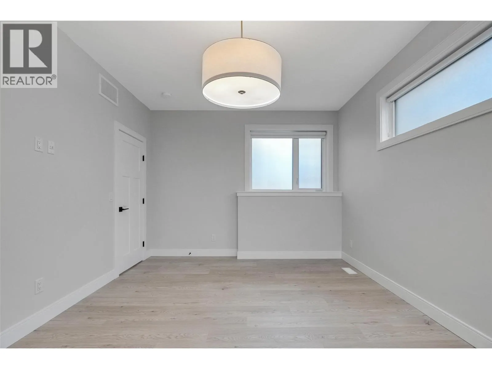 1839 Grey Owl Court