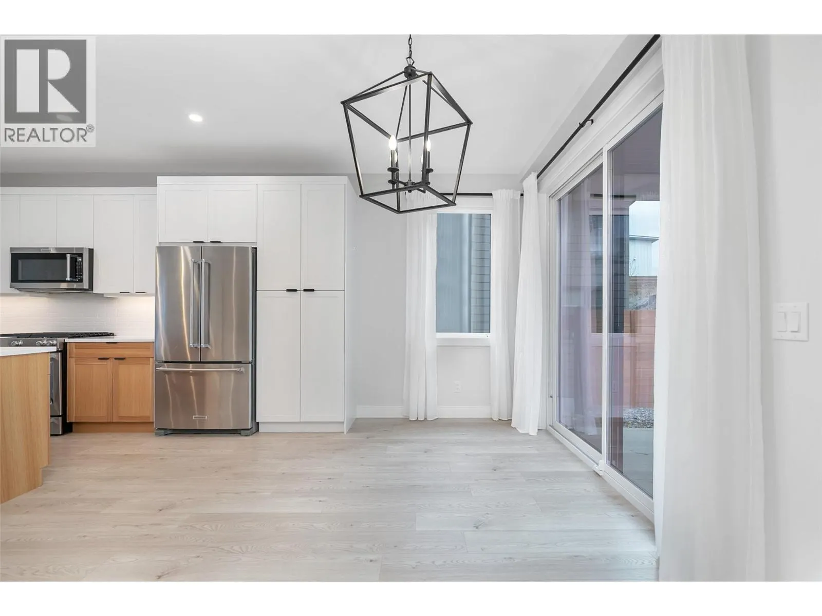1839 Grey Owl Court