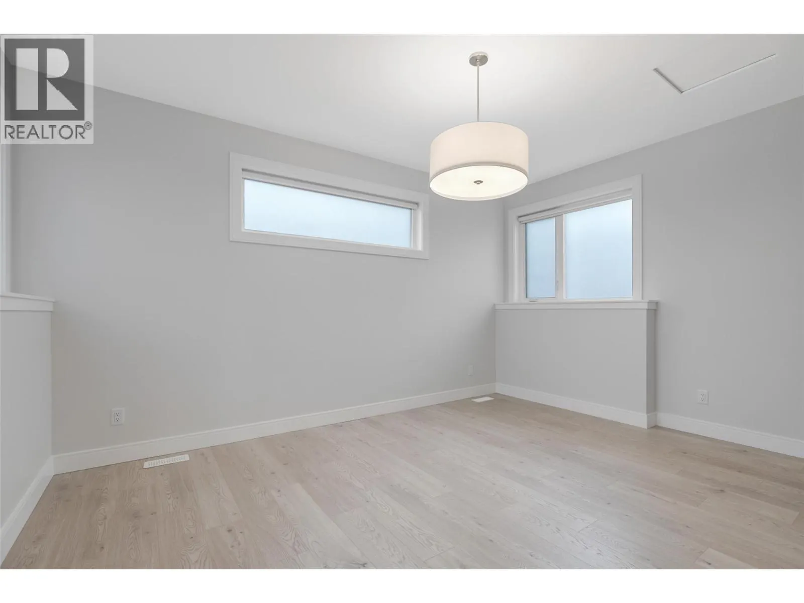 1839 Grey Owl Court