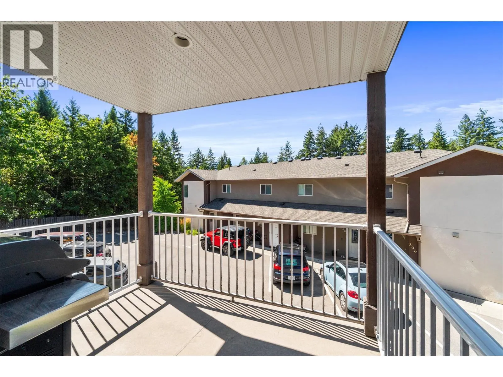 1449 1 Avenue NE Unit# 404