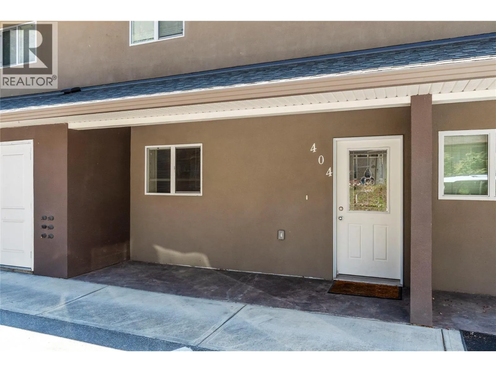 1449 1 Avenue NE Unit# 404