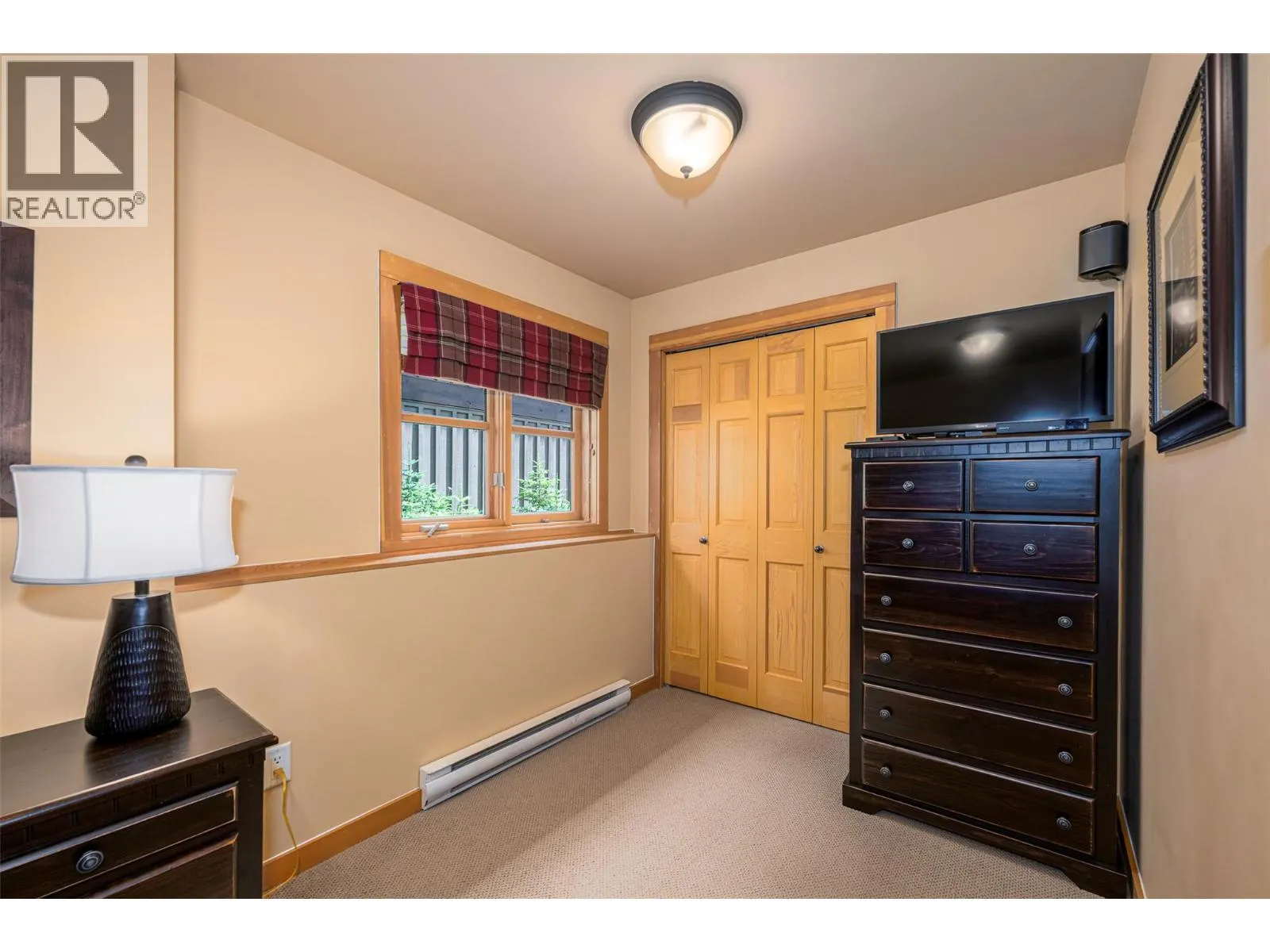 360 Whitehorse Lane Unit# 16