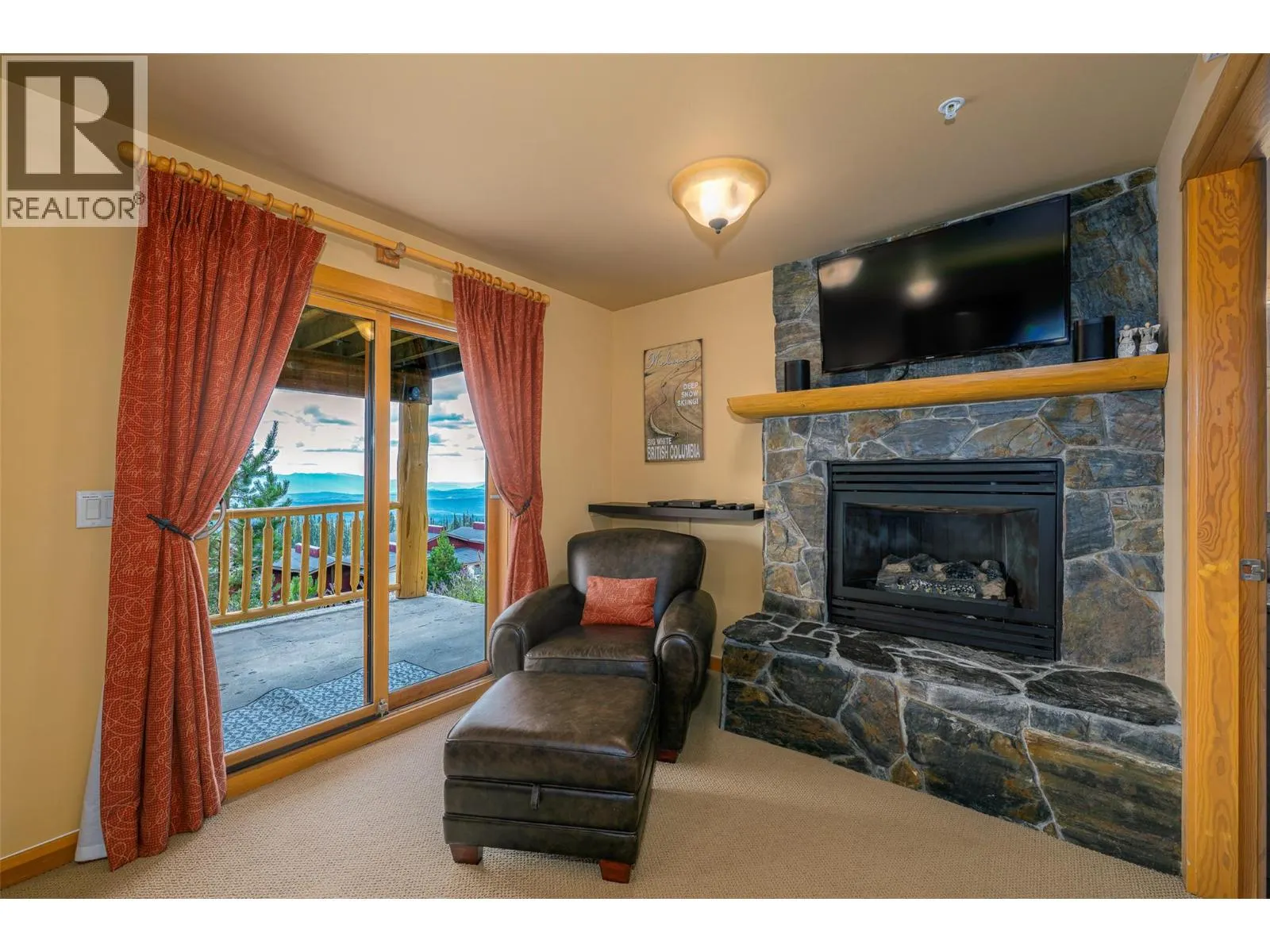 360 Whitehorse Lane Unit# 16