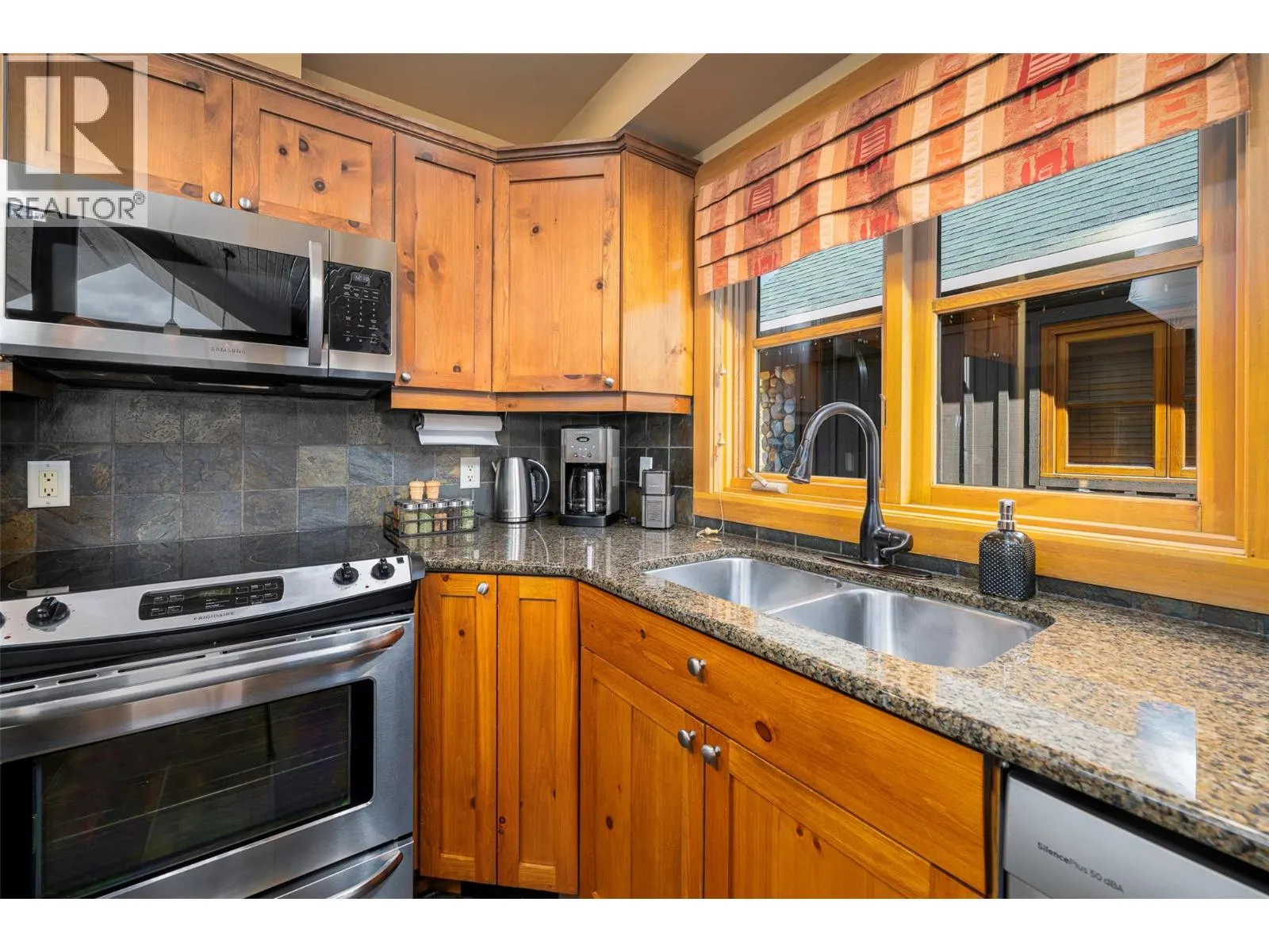 360 Whitehorse Lane Unit# 16