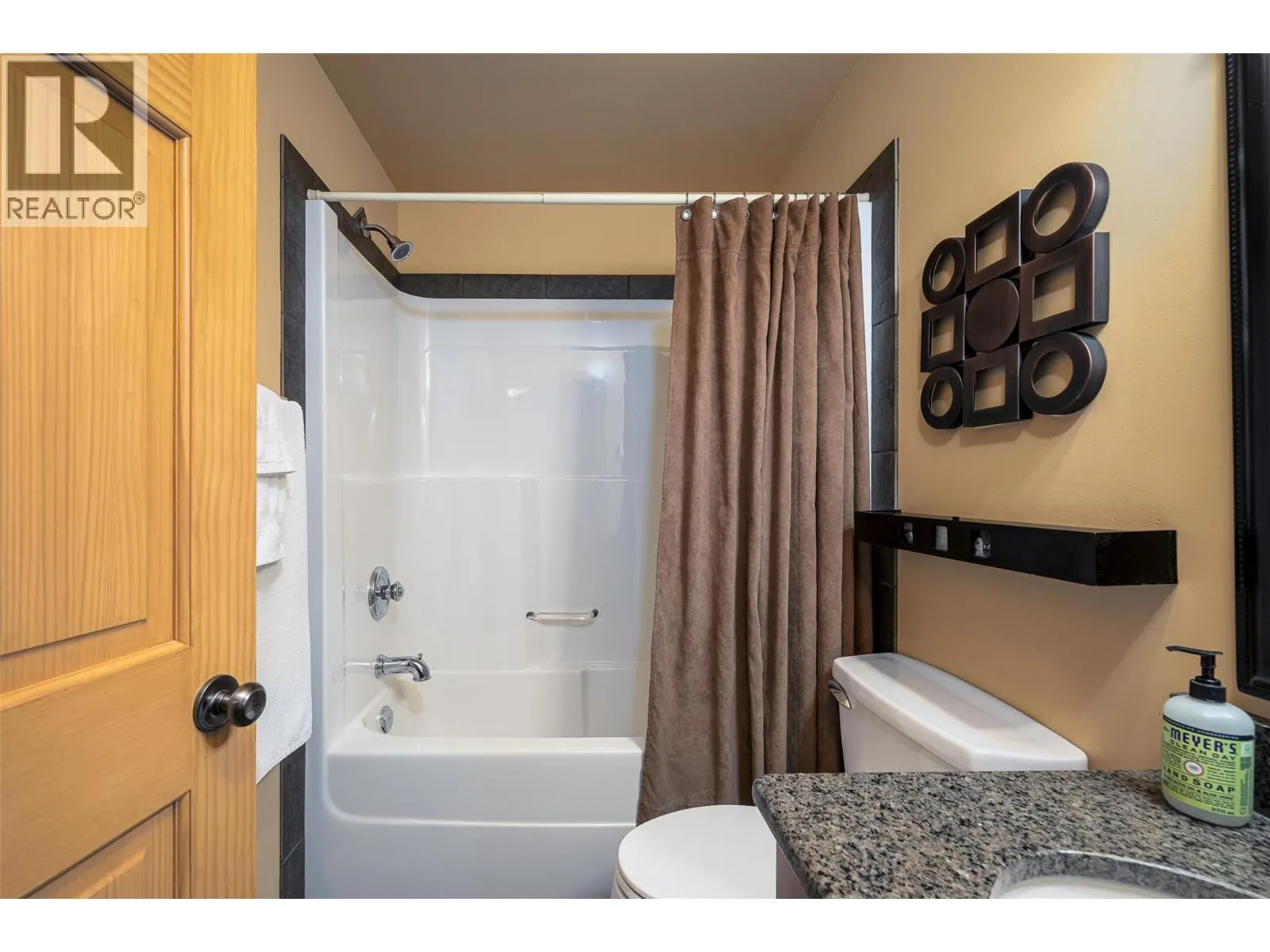 360 Whitehorse Lane Unit# 16
