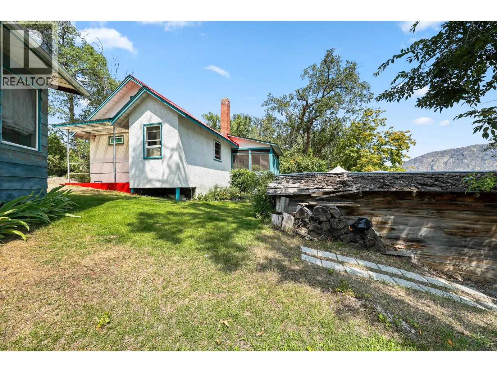 16203 Inkaneep Road