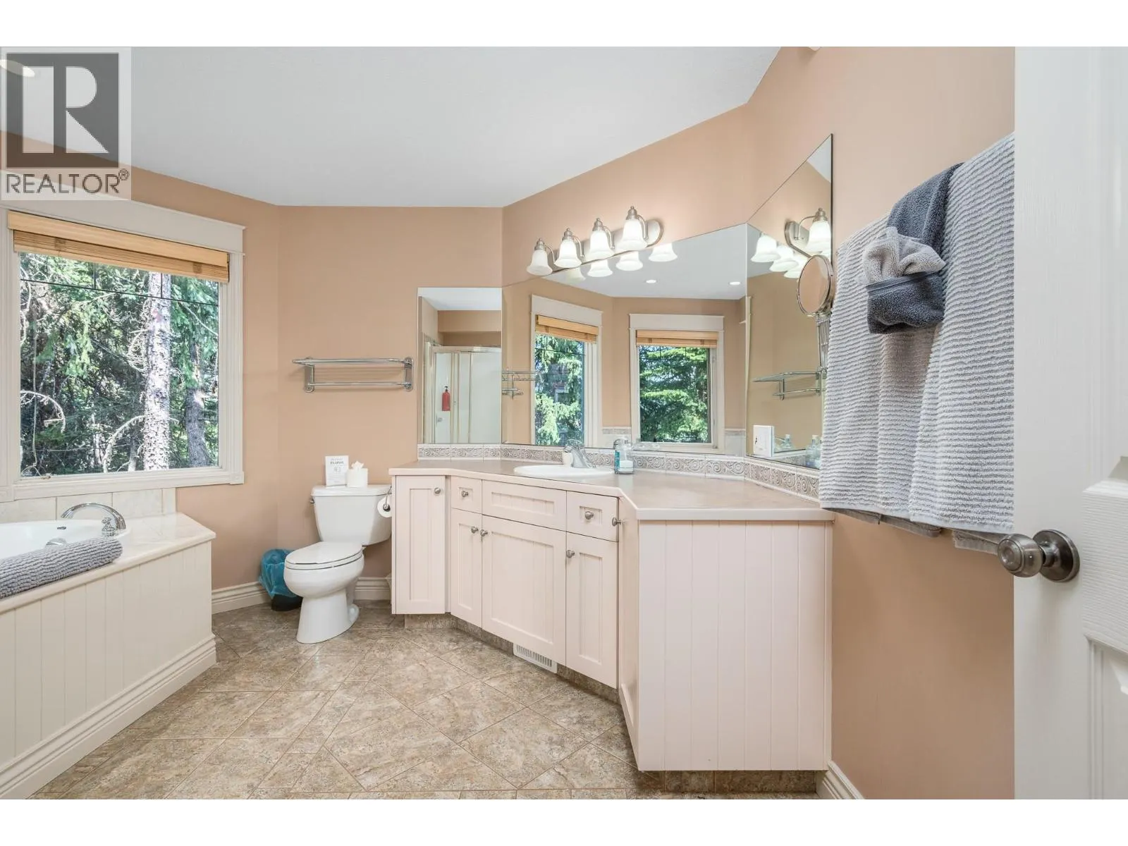 635 Monashee Road Unit# 7