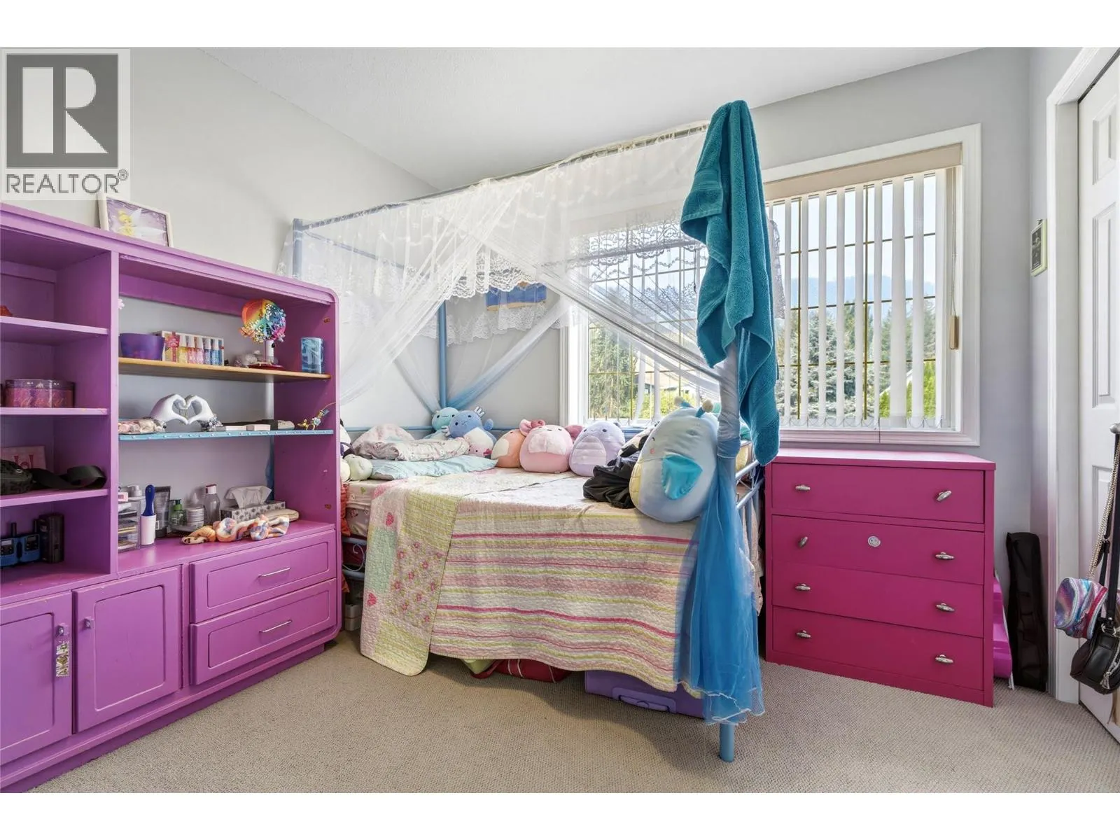 2228 Linea Crescent