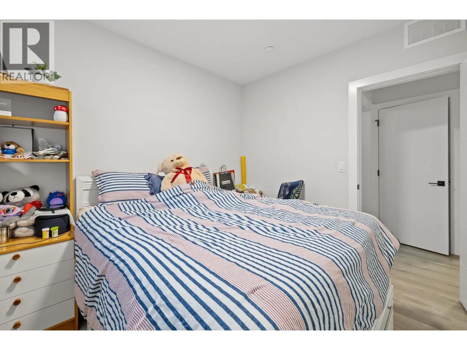 824 Glenwood Avenue Unit# 4