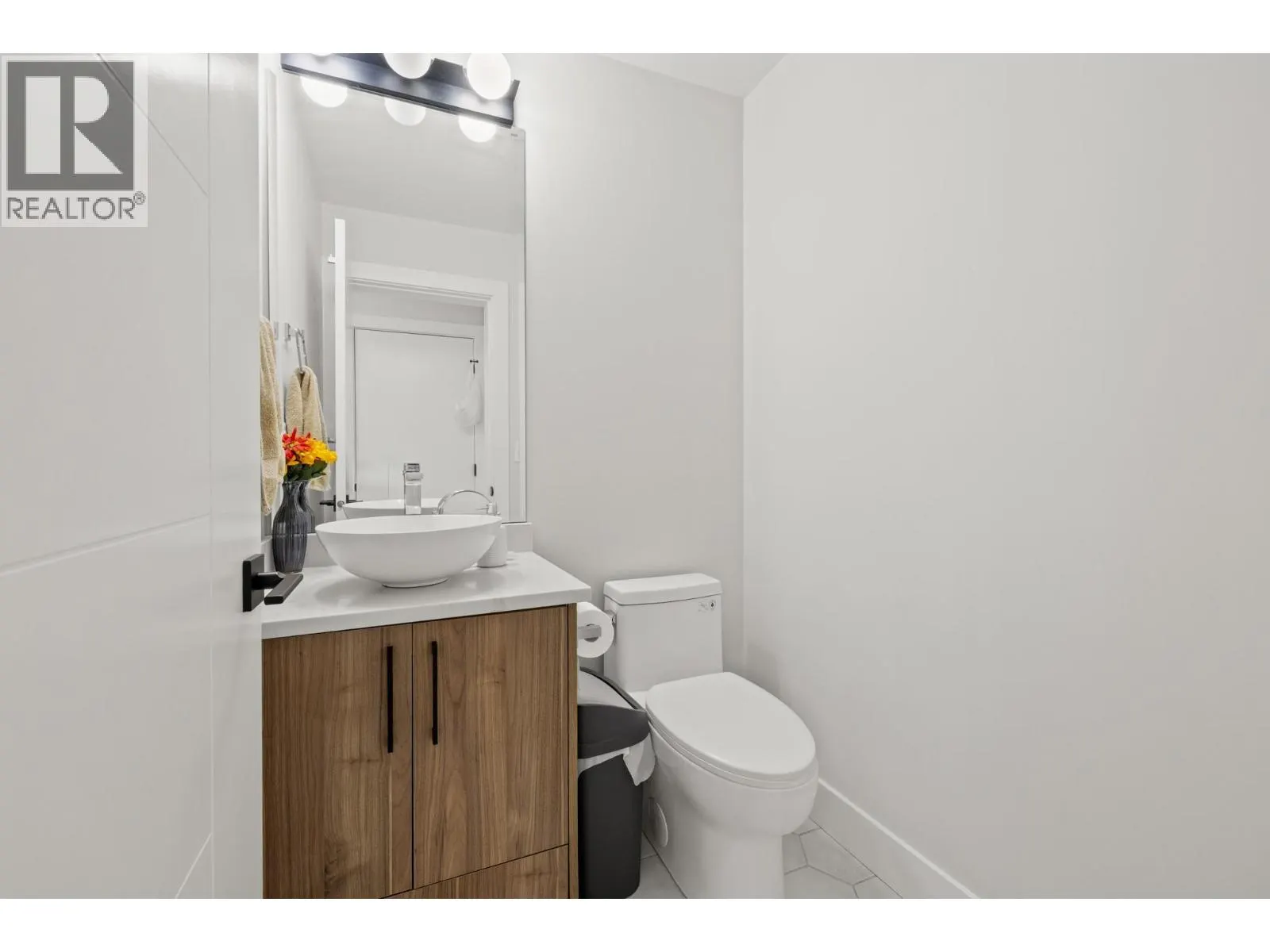 824 Glenwood Avenue Unit# 4