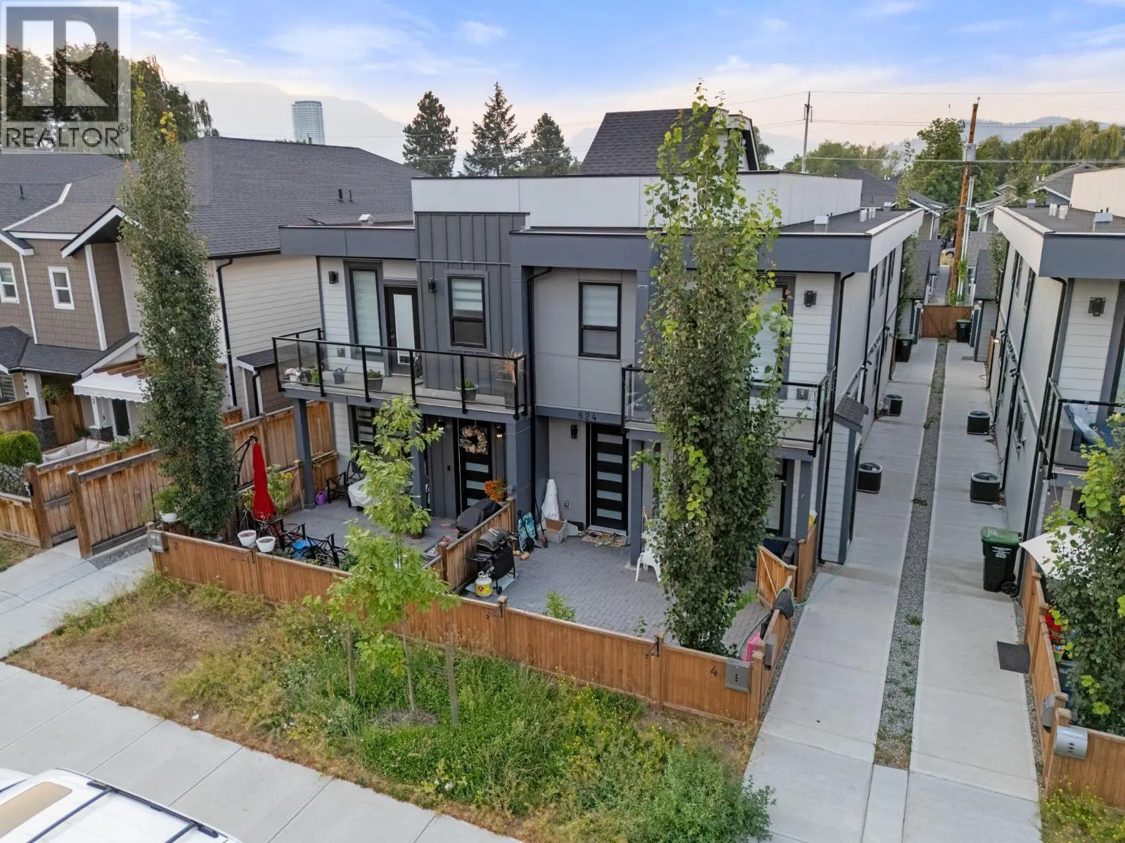 824 Glenwood Avenue Unit# 4