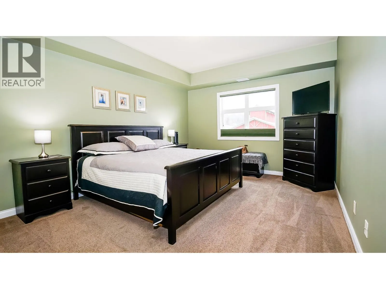 160 Harbourfront Drive Unit# 302