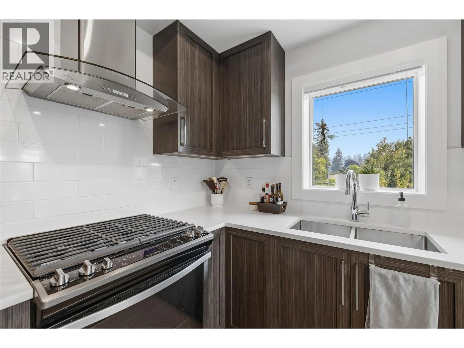 4380 Lakeshore Road Unit# PH21