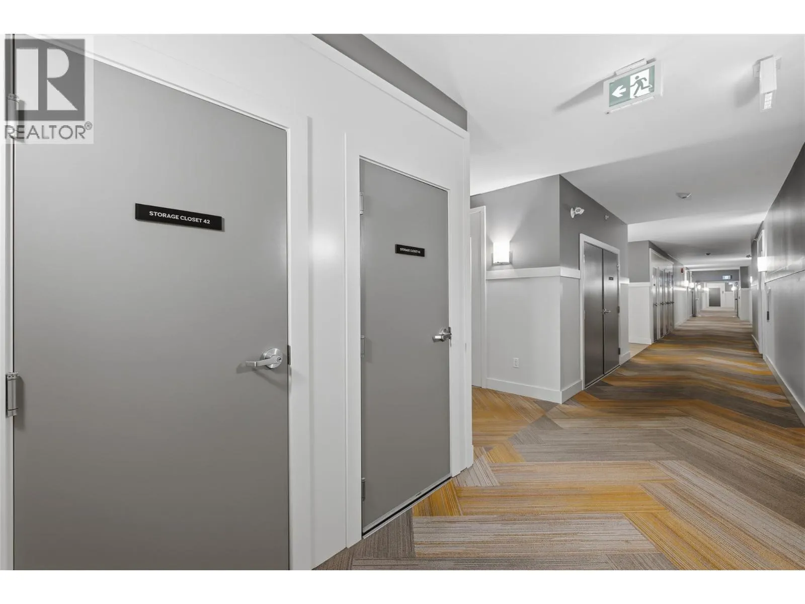 4380 Lakeshore Road Unit# PH21