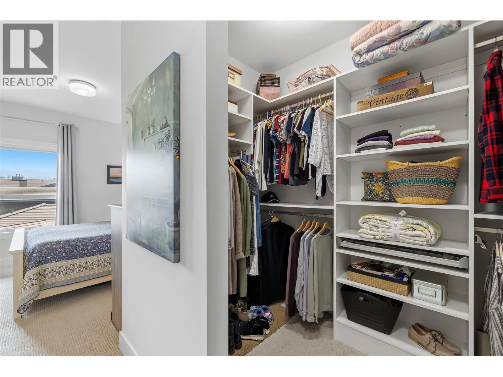 4380 Lakeshore Road Unit# PH21