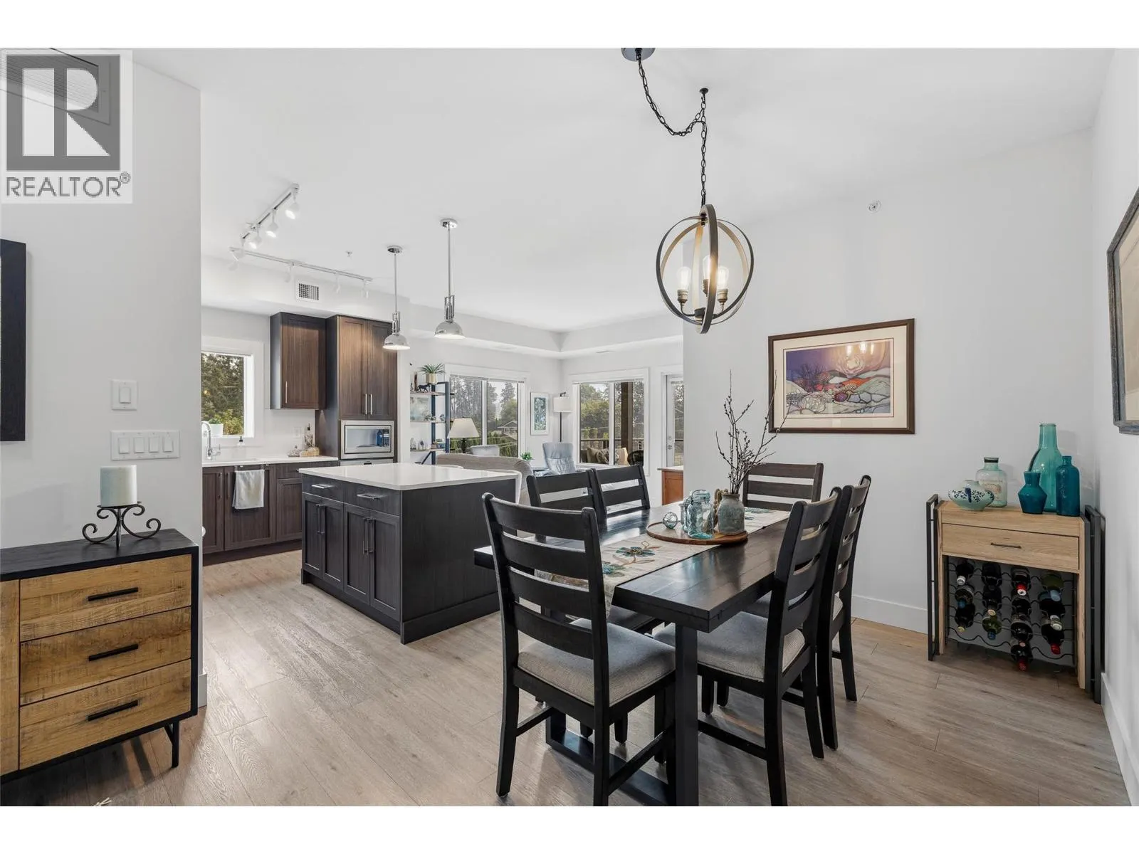4380 Lakeshore Road Unit# PH21