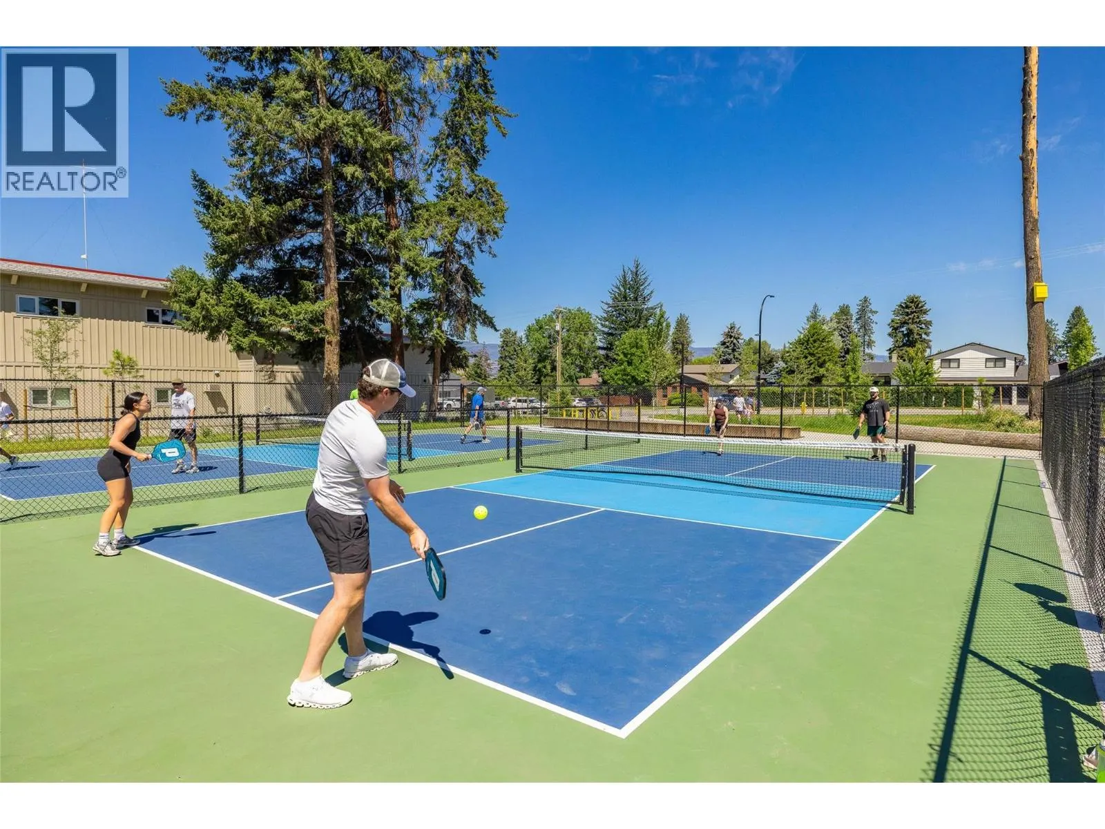 4380 Lakeshore Road Unit# PH21