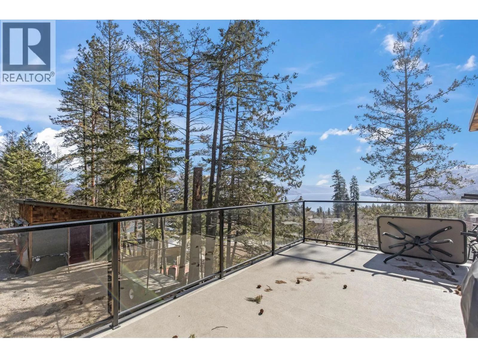 6333 Forest Hill Drive