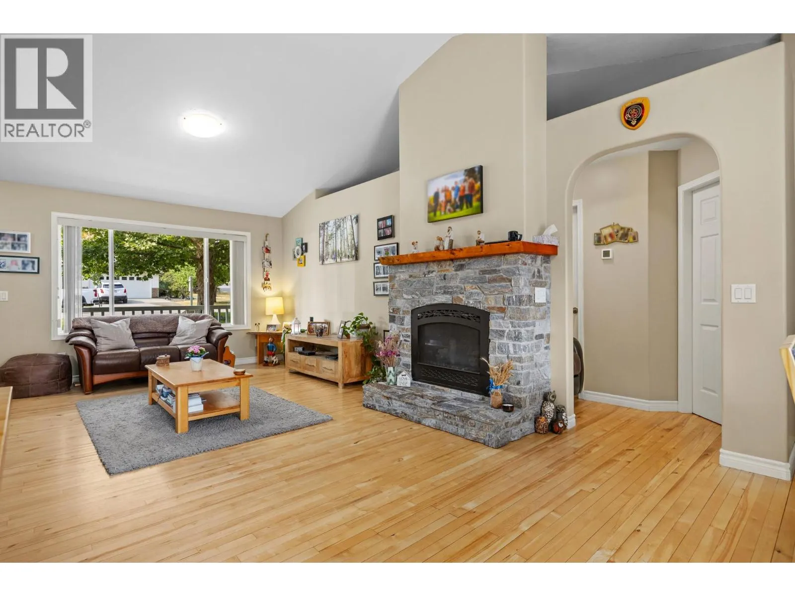 2735 Northview Place