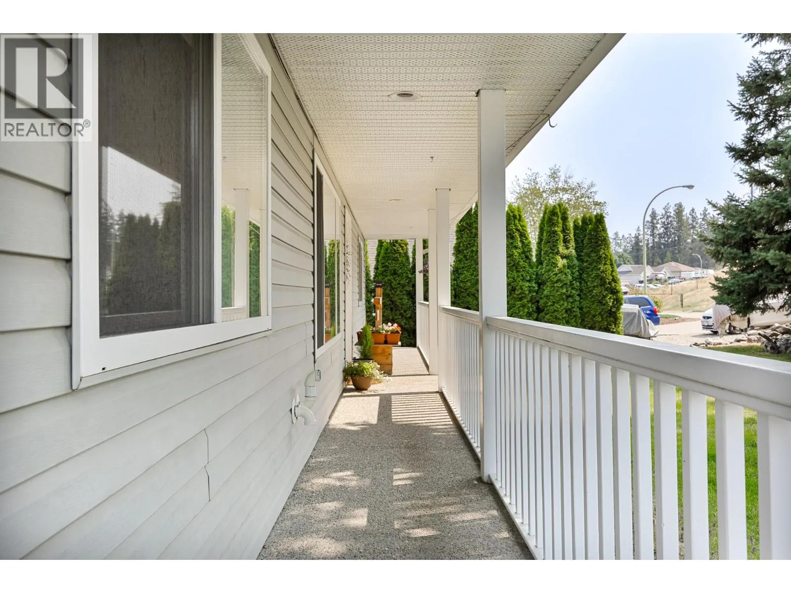 2735 Northview Place