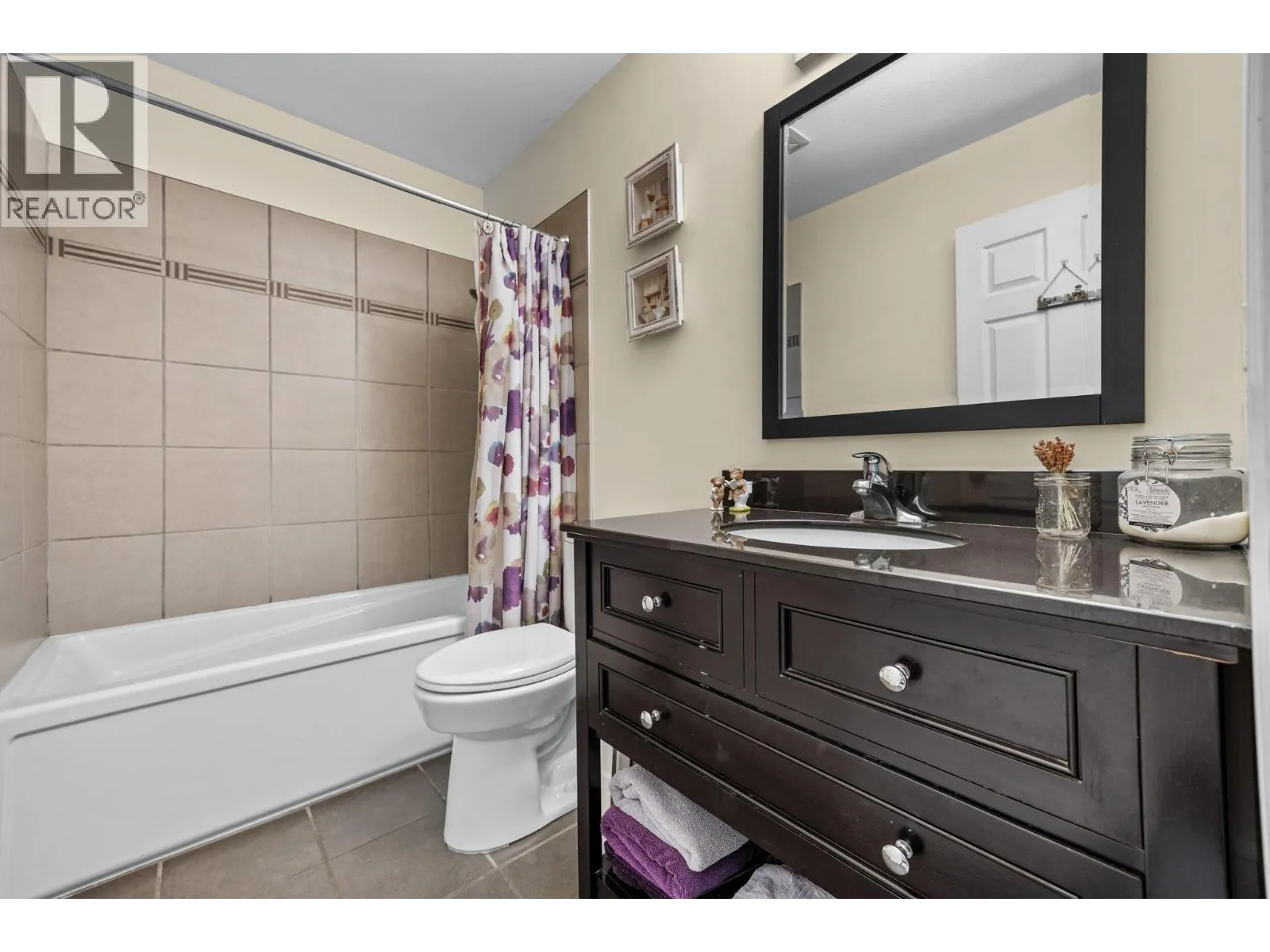 2735 Northview Place