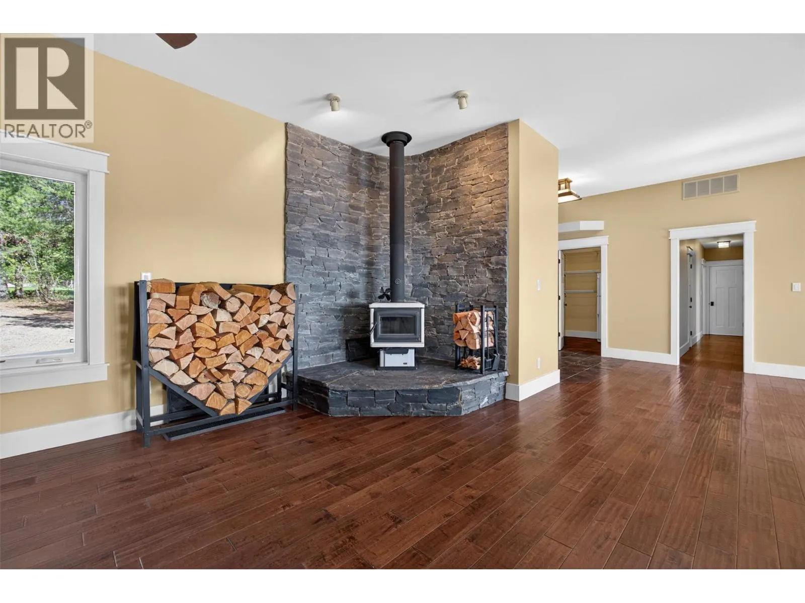 7319 Trapper Court