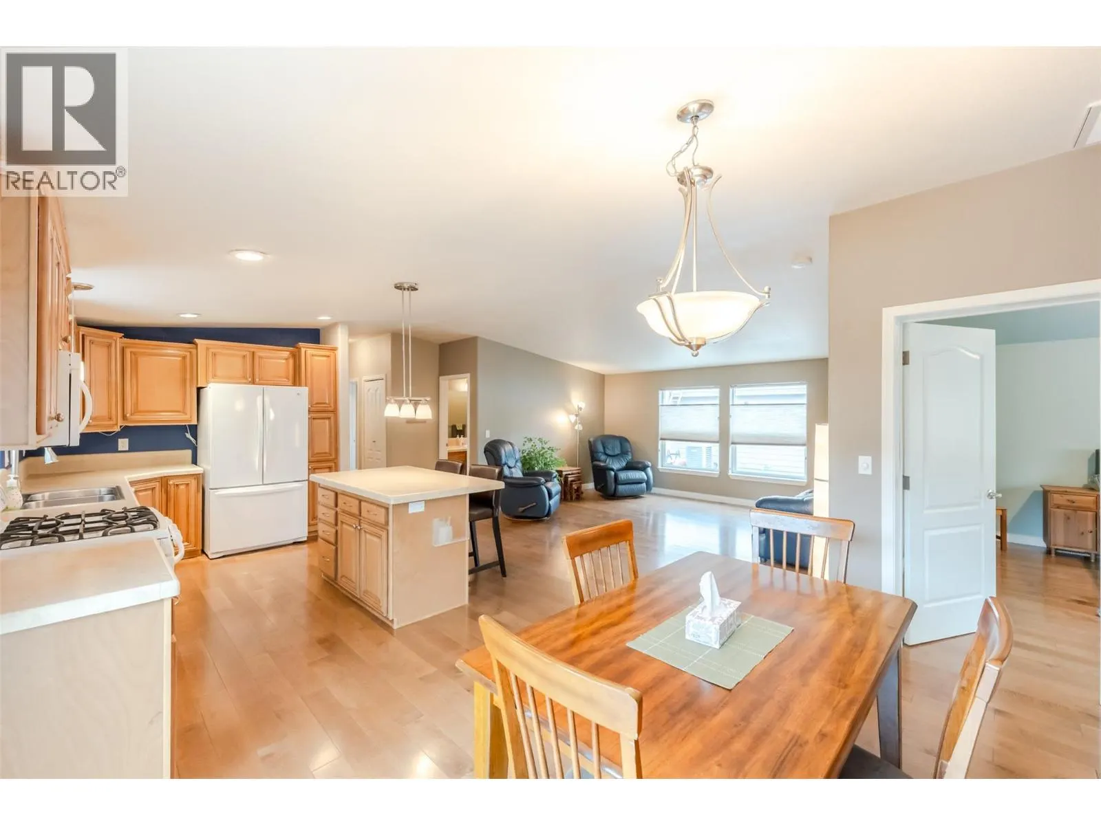 8300 GALLAGHER LK FRONTAGE Road Unit# 7