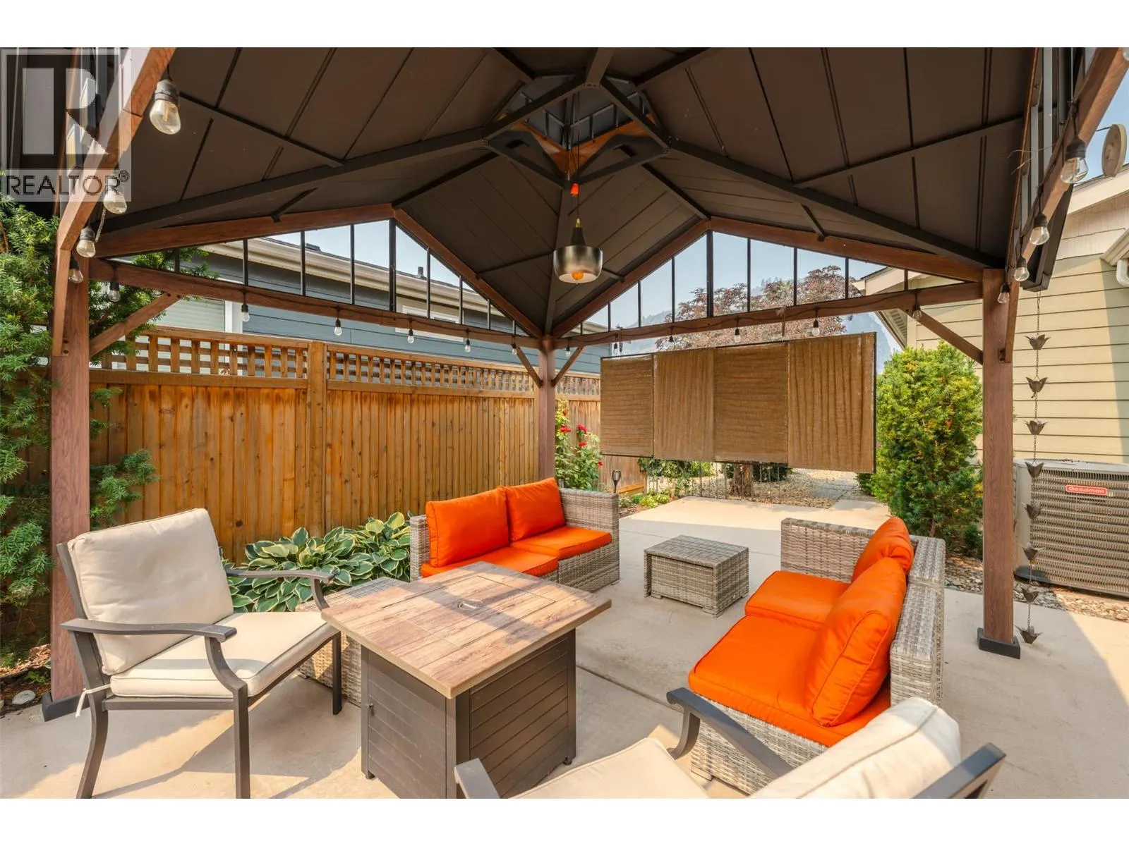 8300 GALLAGHER LK FRONTAGE Road Unit# 7
