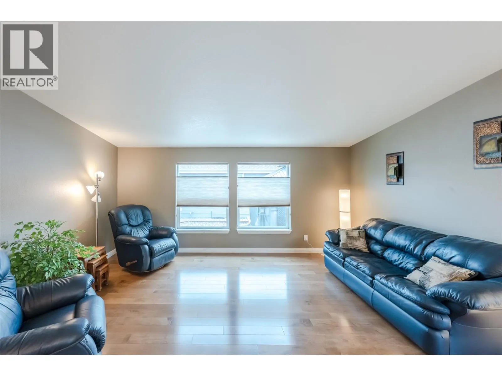 8300 GALLAGHER LK FRONTAGE Road Unit# 7