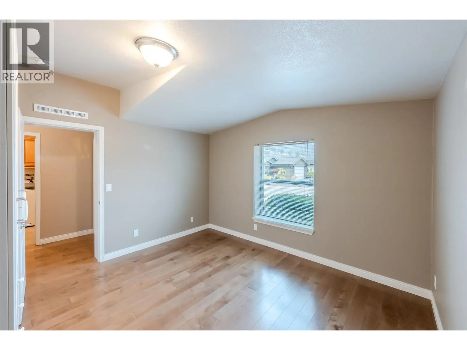 8300 GALLAGHER LK FRONTAGE Road Unit# 7