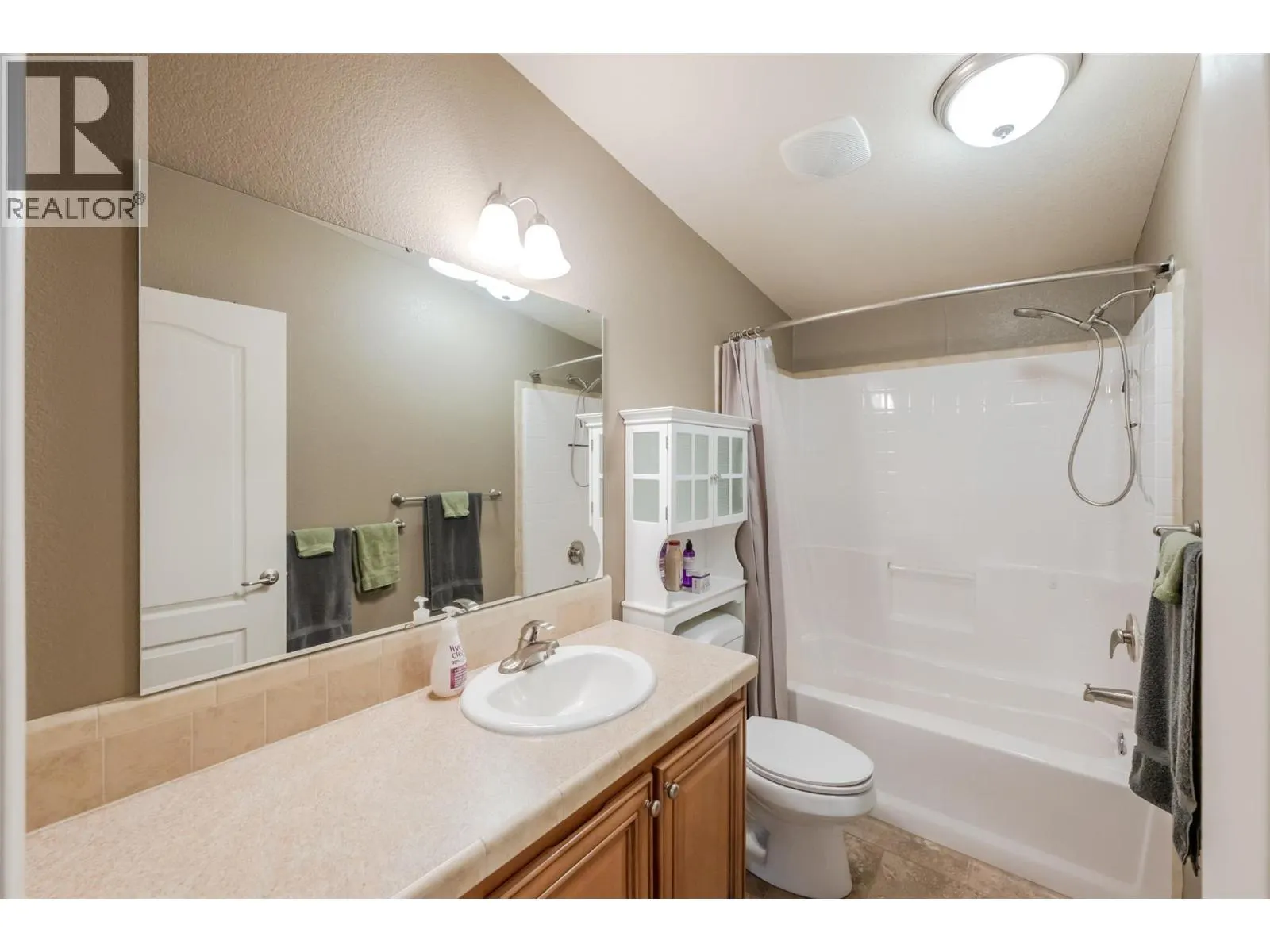 8300 GALLAGHER LK FRONTAGE Road Unit# 7