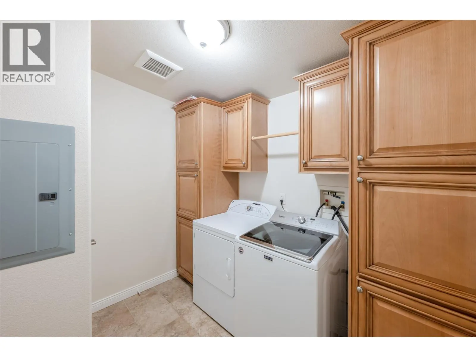 8300 GALLAGHER LK FRONTAGE Road Unit# 7