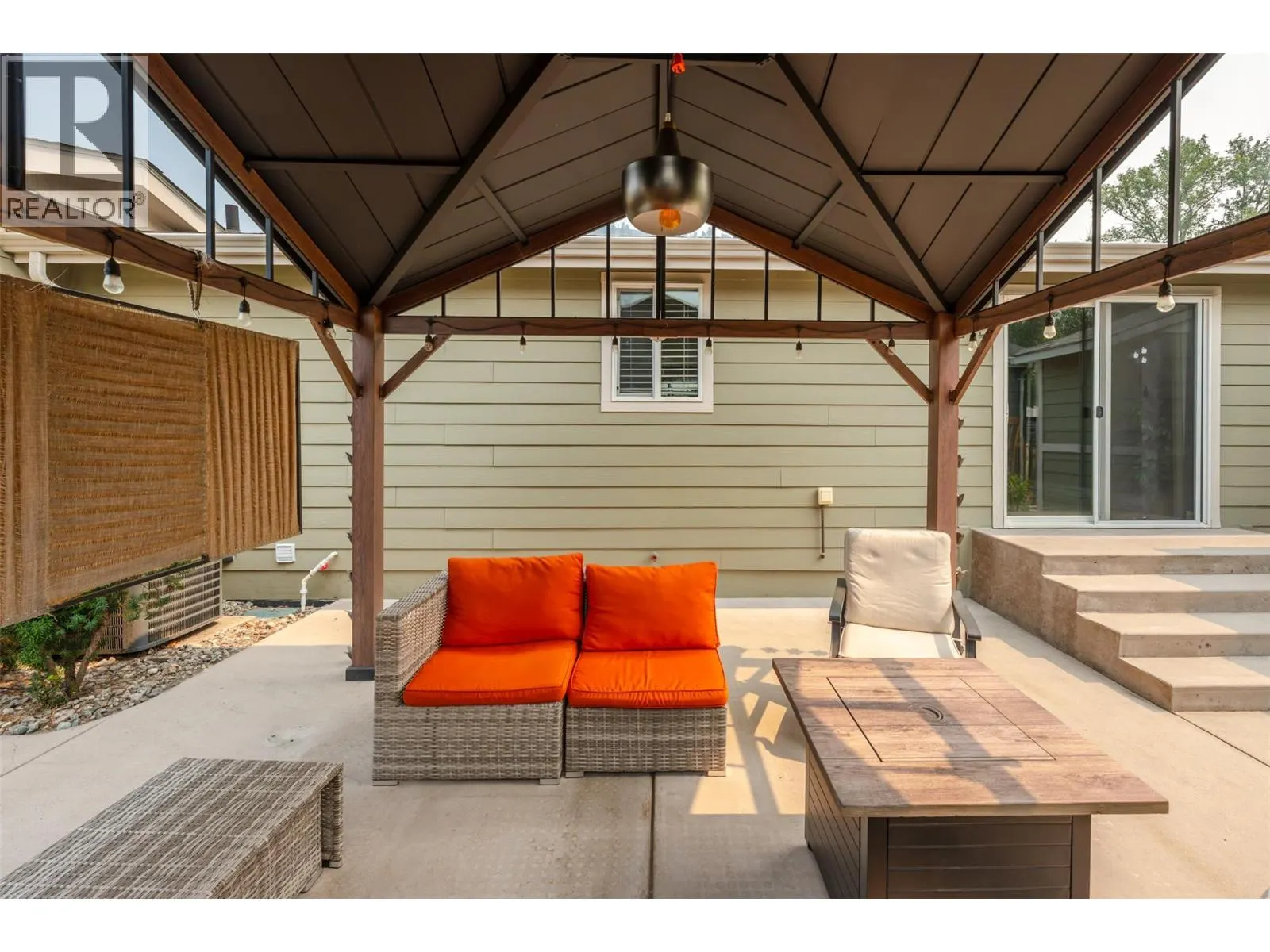 8300 GALLAGHER LK FRONTAGE Road Unit# 7