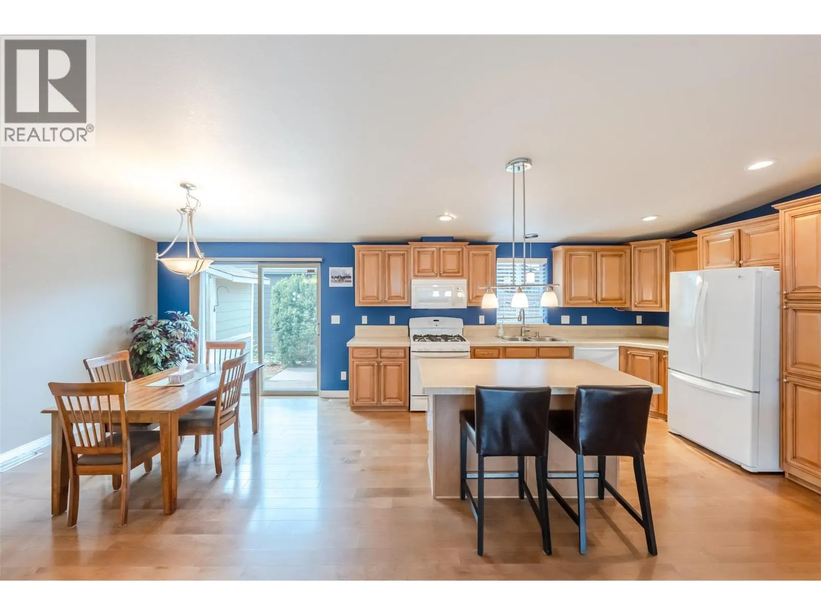8300 GALLAGHER LK FRONTAGE Road Unit# 7