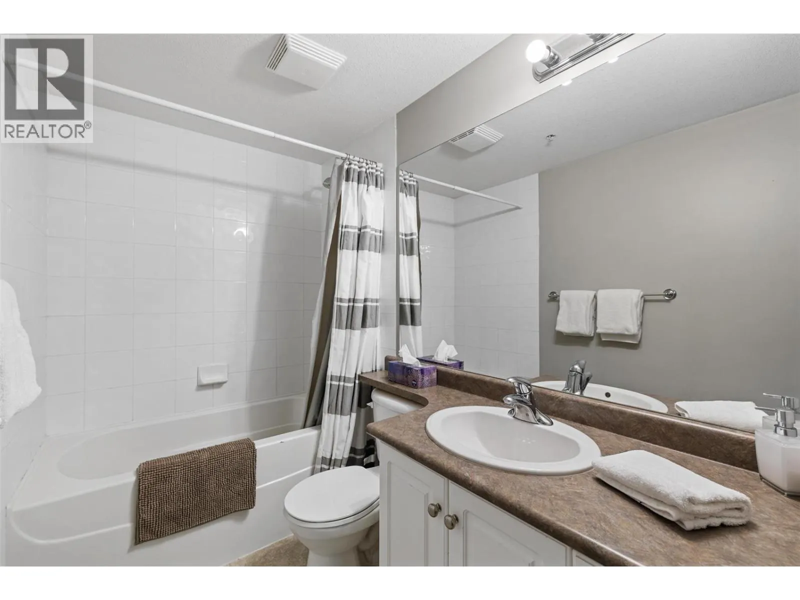 1088 Sunset Drive Unit# 246
